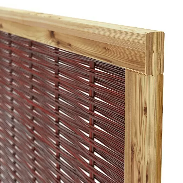 T & J Sichtschutzelement Fako - 120 x 180 cm, Braun - Geflochtener Sichtschutz aus rötlich-braunem Holz mit hellem Holzrahmen.