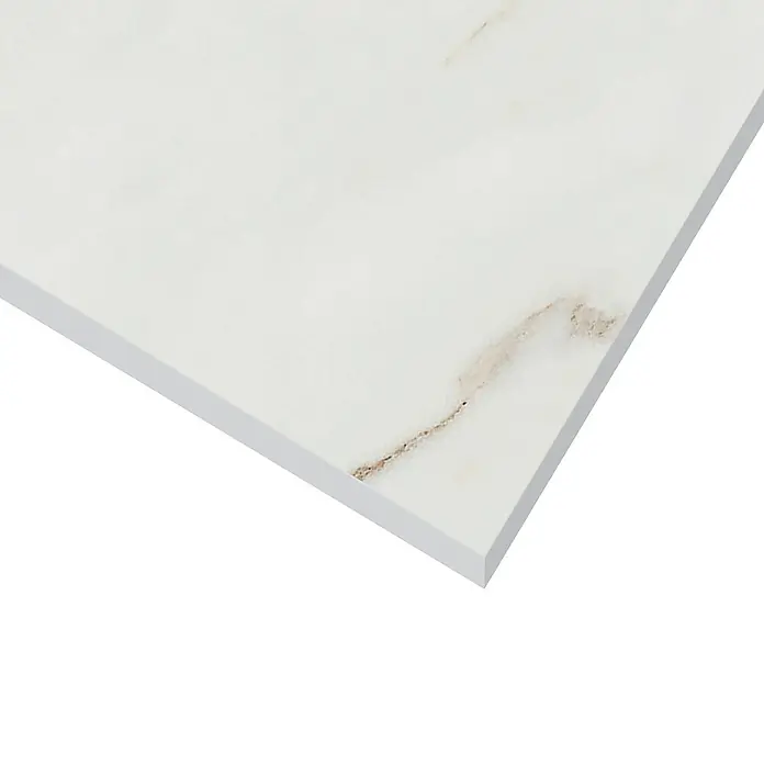 Feinsteinzeugfliese Calacatta Africa - 60 x 120 cm, Weiß, Glänzend - Detailaufnahme einer Marmorfliese in Weiß mit subtilen grauen Maserungen, ideal für moderne Innenräume.