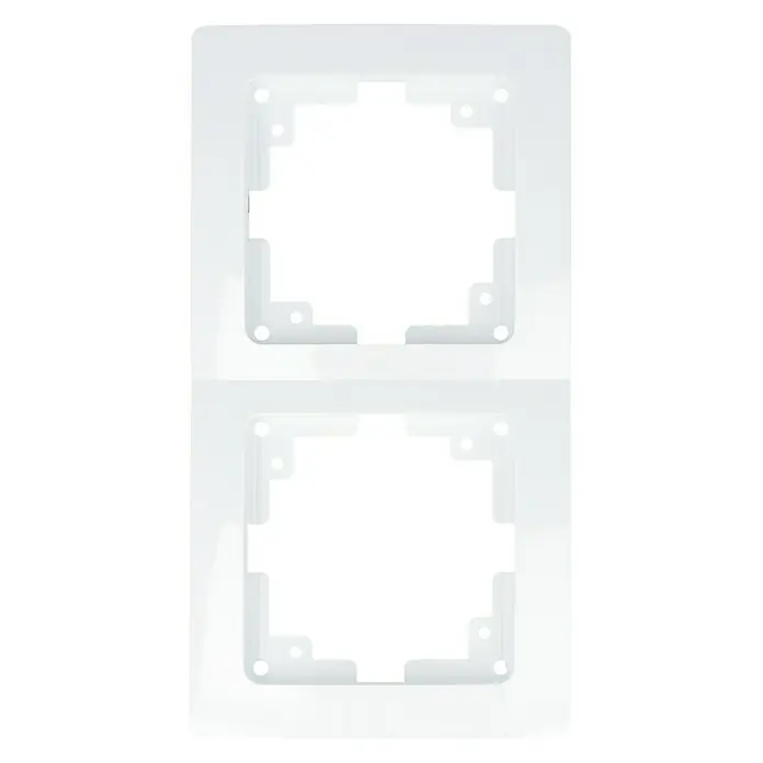 Voltomat DIVA Abdeckrahmen - Ultraweiß, 2-fach, Kunststoff - Nahaufnahme einer weißen Doppel-Geräte-Montageplatte, ideal für die Installation von Schaltern oder Steckdosen. Das Produkt ist robust und einfach zu montieren.