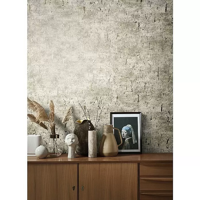 Marburg Natural Opulence Vliestapete - Beige, Betonoptik, 10,05 x 0,7 m - Texturierte hellgraue Tapete mit distressed Abblättereffekt, die der Wand einen industriellen oder gealterten Look verleiht.