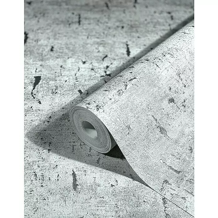 Marburg Natural Opulence Vliestapete - Weiß-Grau, Betonoptik, 10,05 x 0,7 m - Rolle hellgraue Tapete mit metallischer Struktur im Industrial-Stil, teilweise abgerollt, um Muster zu zeigen.
