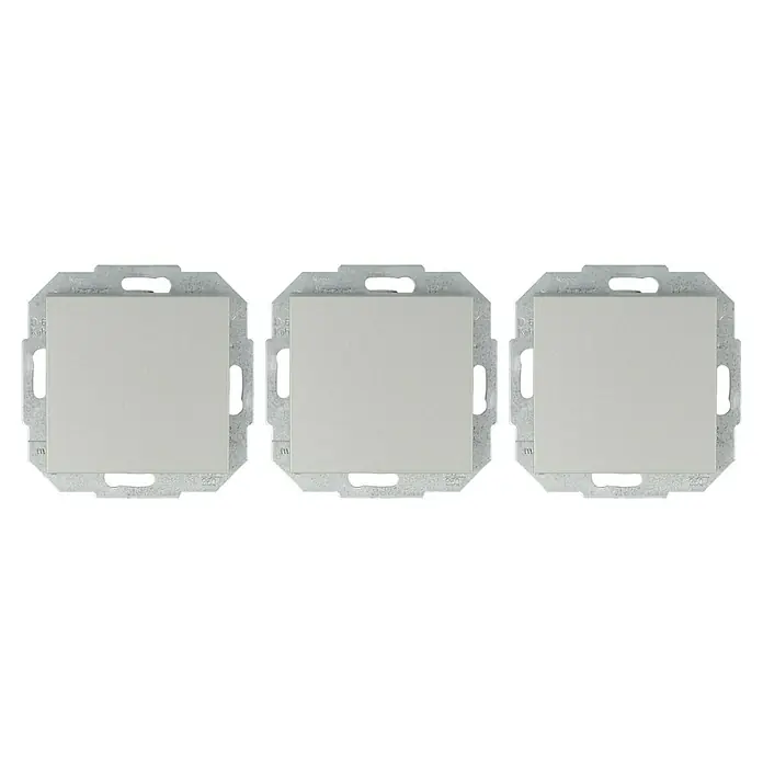 Taster - Silber, Kunststoff, 10 A - Drei graue Flächenschalter sind auf schwarzem Hintergrund dargestellt. Ideal für ein modernes Zuhause.