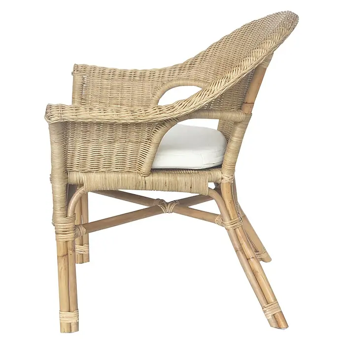 Sillón de jardín Valeria - An x Pr x Al: 55 x 69 x 80 cm, Natural, Ratán natural - Esta silla de ratán está hecha de ratán y cuenta con una hermosa y cómoda amortiguación, lo que mejora la comodidad del asiento.