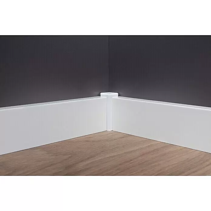 Sockelleiste - 240 cm x 16 mm x 50 mm, Fichte, Lackiert - Detailaufnahme