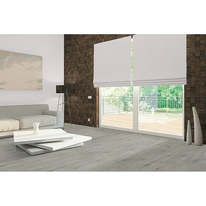 Indo Wandpaneel 3D Wall Classic & Cube Sulawesi - Teak, 552 x 184 x 10 mm, 1,016 m² - Einladendes Wohnzimmer mit grauem Laminatboden, der dem Raum ein modernes und stilvolles Ambiente verleiht.