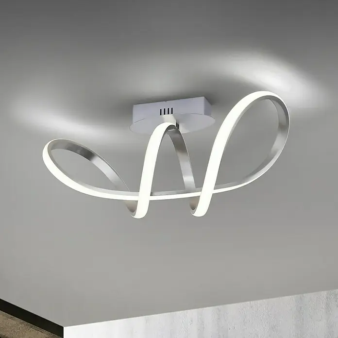 Just Light LED-Deckenleuchte18 W, L x B x H: 61 x 24,5 x 27 cm, Grau, Sonstige - Nahaufnahme einer modernen LED-Deckenleuchte mit geschwungenem Design, ideal für stilvolle Innenräume und energieeffiziente Beleuchtung.