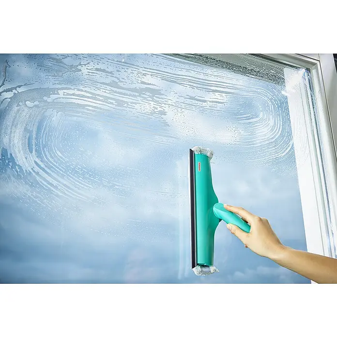 Leifheit Fenster-Wischer Windows & Frame Cleaner L Micro duo - Breite: 32 cm, Kunststoff - Fensterputzer in Aktion. Der innovative Leifheit Fensterwischer sorgt für saubere und streifenfreie Fenster im Handumdrehen.