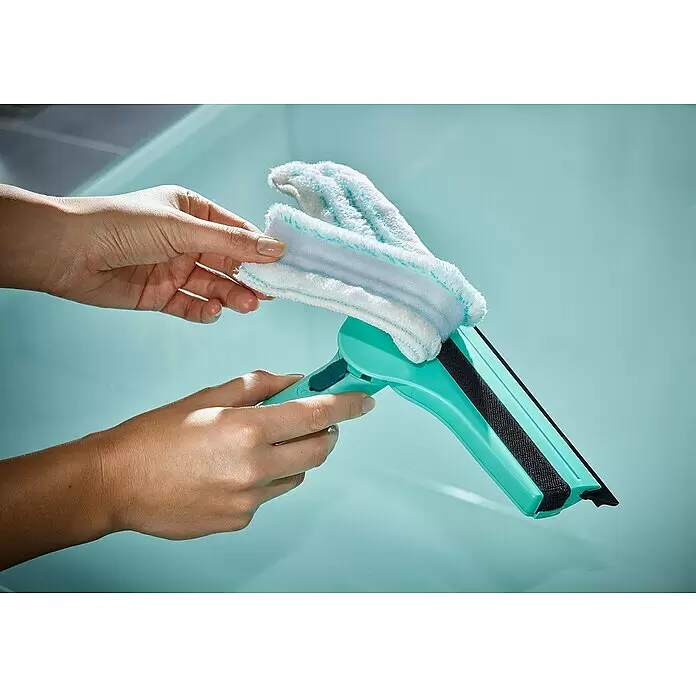 Leifheit Fenster-Wischer Windows & Frame Cleaner L Micro duo - Breite: 32 cm, Kunststoff - Anwendungsbeispiel