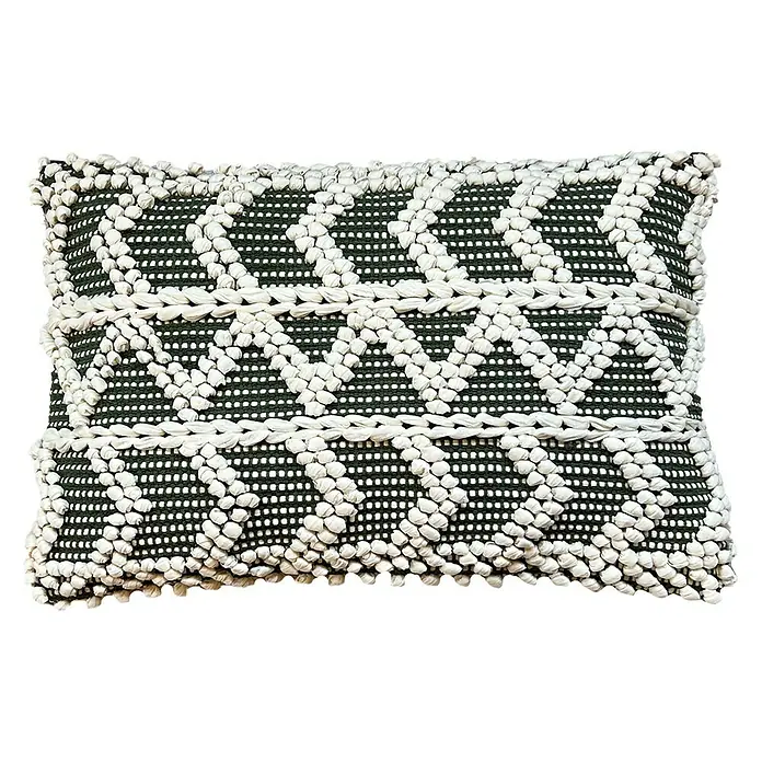 Kissen Jari - Chive, 60 x 40 cm, 80 % Baumwolle, 20 % Polyester - Dekoratives rechteckiges Kissen in Schwarz und Weiß mit einem einzigartigen geometrischen Design. Ein stilvolles Wohnaccessoire für Sofa oder Bett.