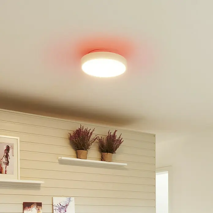 Ledvance LED-Deckenleuchte rund - 28 W, Ø x H: 35 x 9 cm, Weiß, RGBW - Deckenleuchte mit rotem Akzentlicht. Die runde, weiße Lampe spendet helles Licht und sorgt für eine angenehme Atmosphäre im Raum.