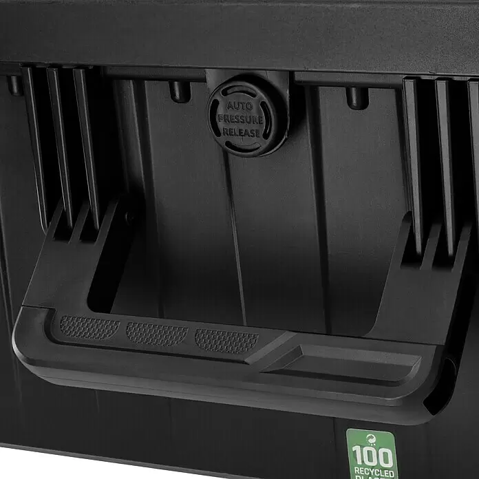 Wasserdichter Koffer EKO90 - L x B x H: 520 x 350 x 210 mm, Mit Würfelschaumstoffeinlage, Grau, Kunststoff - Schwarzer Schutzkoffer mit strukturiertem Griff, automatischem Druckausgleichsventil und Etikett für 100% recycelten Kunststoff.