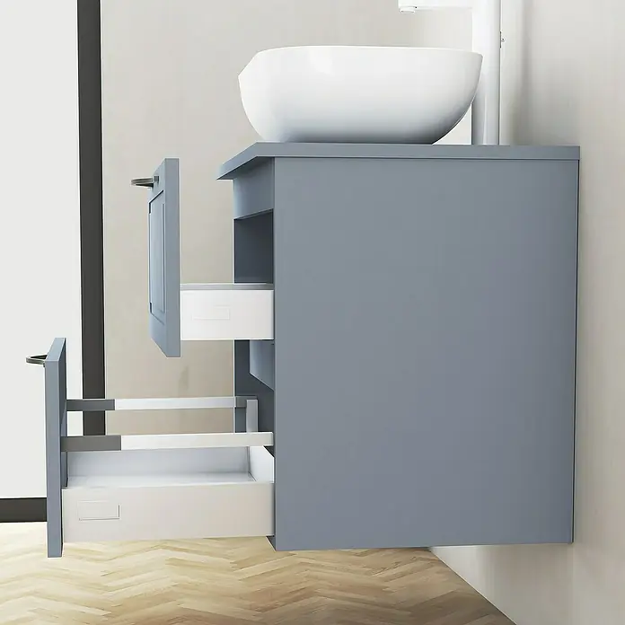 Artysan Mueble bajo de lavabo Toja - An x Pr x Al: 60 x 45 x 54,5 cm, Azul - Tocador moderno gris con dos cajones abiertos y un lavabo sobre encimera para un baño elegante.