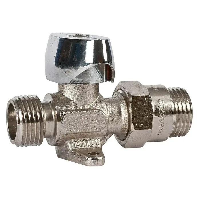 Válvula conexión con limitador - ½″ - Primer plano de una brillante válvula angular cromada con conexiones roscadas, ideal para instalaciones de fontanería.