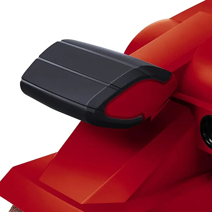 Einhell Elektro-Bandschleifmaschine TC-BS 8038 - 800 W - Detailaufnahme eines roten Schleifgeräts mit schwarzem Schutz, das Präzision und Sicherheit beim Schleifen vereint.