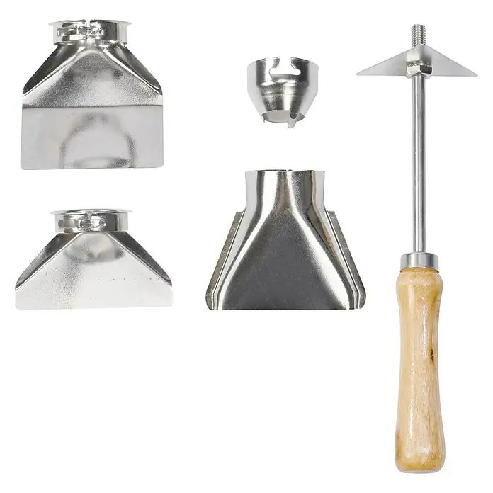 Einhell Heißluftgebläse TH-HA 2000/1 - 2.000 W, 350 °C - 500 °C, 2-stufig - Das Bild zeigt eine Nahaufnahme eines Sets von Heißluftdüsen und einem Schaber, die für verschiedene Anwendungen verwendet werden können.