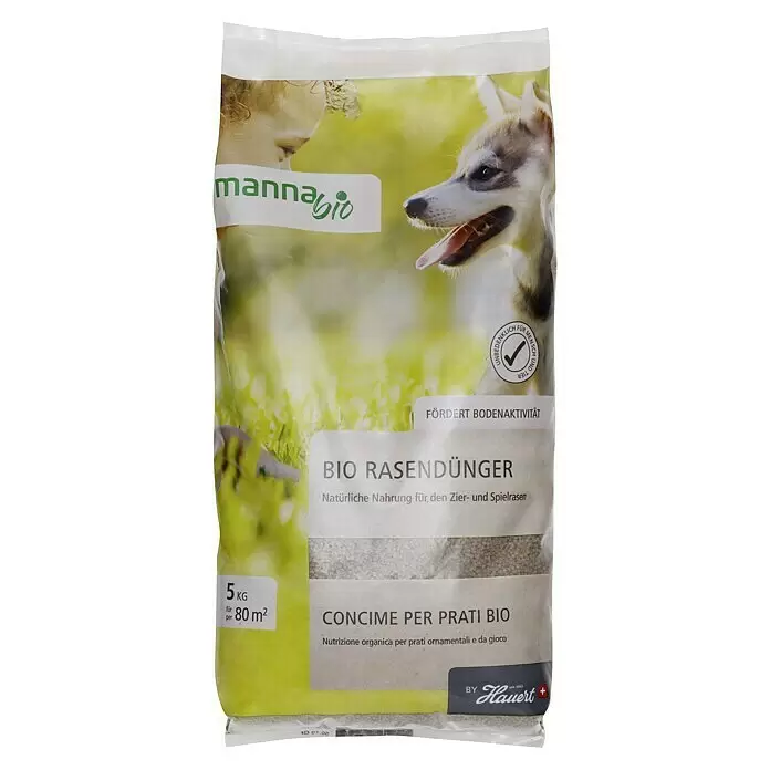 Manna Bio Rasendünger - 5 kg, Max. Anwendungsfläche: 80 m² - Weiße und grüne Manna Bio Bio-Rasendünger-Tüte, 5 kg für 80 m², mit Kind und Hund, sicher für Mensch und Tier.