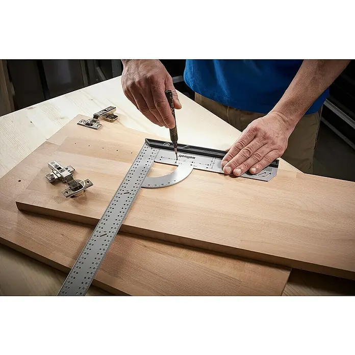 Wolfcraft Universalwinkel - 500 x 280 mm, 90 °, Wechselbarer Anschlag - Der Wolfcraft Bohrschablonen-Satz für Scharniere ermöglicht präzise Bohrungen und Montage von Topfscharnieren in Holzwerkstücken.