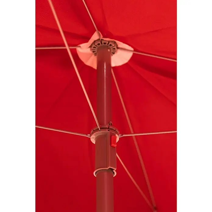 Sunfun Balkonschirm Messina II - Chili, Bespannungsmaß (L x B): 180 x 120 cm - Detailaufnahme eines roten Sonnenschirms, der die zentrale Stange und die Streben zeigt, die das Schirmtuch stützen.