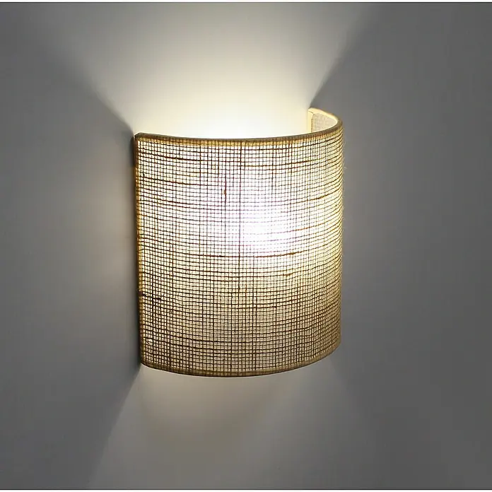 Idp Lampshades Sisa Pantalla de lámpara - L x An x Al: 10 x 20 x 20 cm, Crema - Lámpara de pared con pantalla de tela beige, que emite una luz cálida y crea un ambiente acogedor en cualquier habitación.