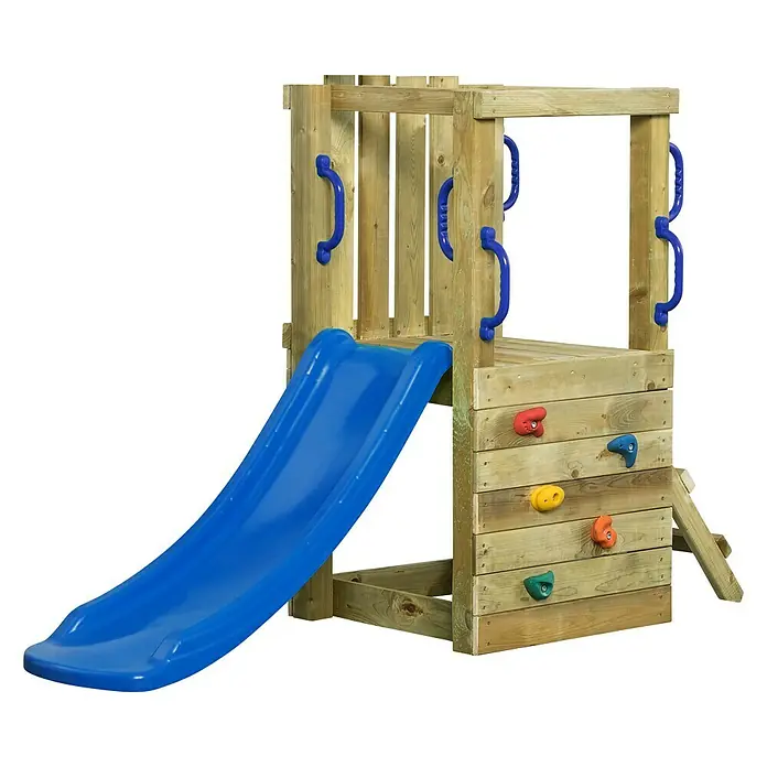 Swing King Kinderspielturm Irma - L x B x H: 190 x 66 x 125 cm, Holz/ Blau - Ansicht des Adventure Spielturm Spielplatzes mit Rutsche, Kletterwand und blauen Griffen.