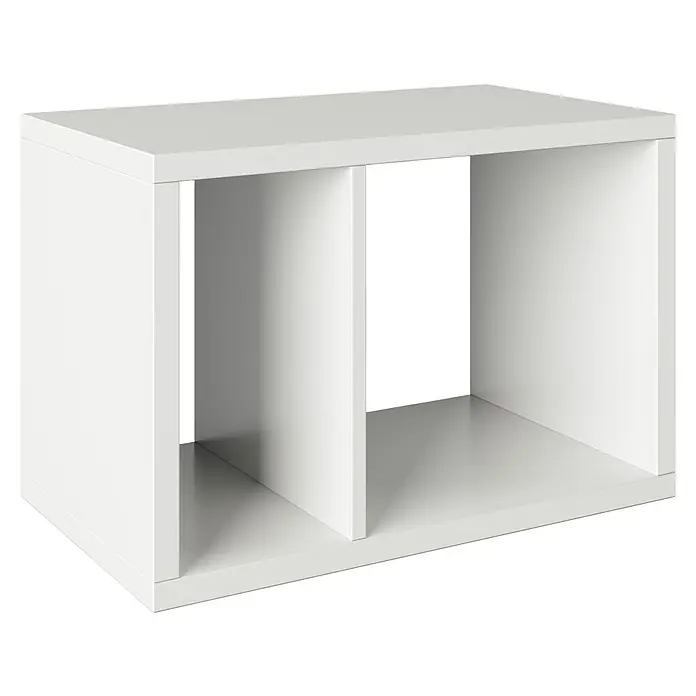 Phönix Fortuna Beistelltisch - L x B x H: 34 x 58 x 39,2 cm, Weiß, Ohne Einsatz - Nahaufnahme eines weißen, rechteckigen Regals mit zwei Fächern zur Aufbewahrung. Das Regal steht auf einem schwarzen Hintergrund.