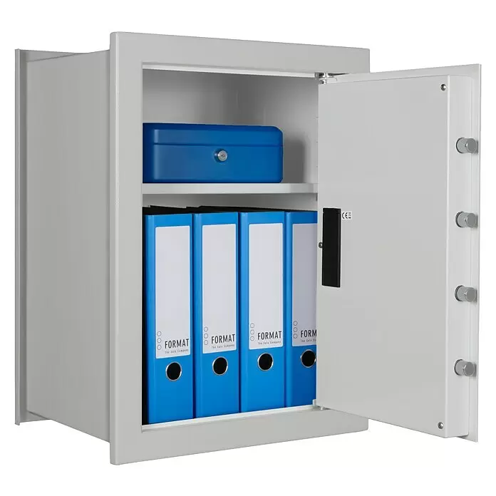 Format Wandtresor FOX 4 - Elektronisches Zahlenschloss, L x B x H: 360 x 440 x 600 mm - Hellgrauer Metallsafeschrank, offen, mit blauer Kassette auf dem oberen Fach und vier blauen FORMAT-Ordnern darunter.