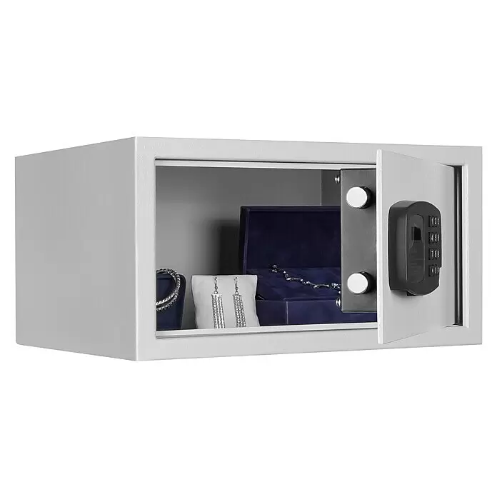 Format Möbeltresor PANTHER - L x B x H: 250 x 350 x 250 mm, Elektronisches Zahlenschloss, Volumen: 27 l - Kleiner grauer Metallsicherheitsschrank, offen, mit Schmuck in blauen Samtschachteln. Verfügt über ein schwarzes Digitaltastenfeld.
