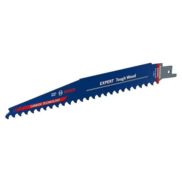 Bosch Expert Hoja de sierra de sable Tough Wood - Largo: 225 mm - Primer plano de una hoja de sierra recíproca Bosch Expert Tough Wood con tecnología de carburo para trabajos de madera robustos.