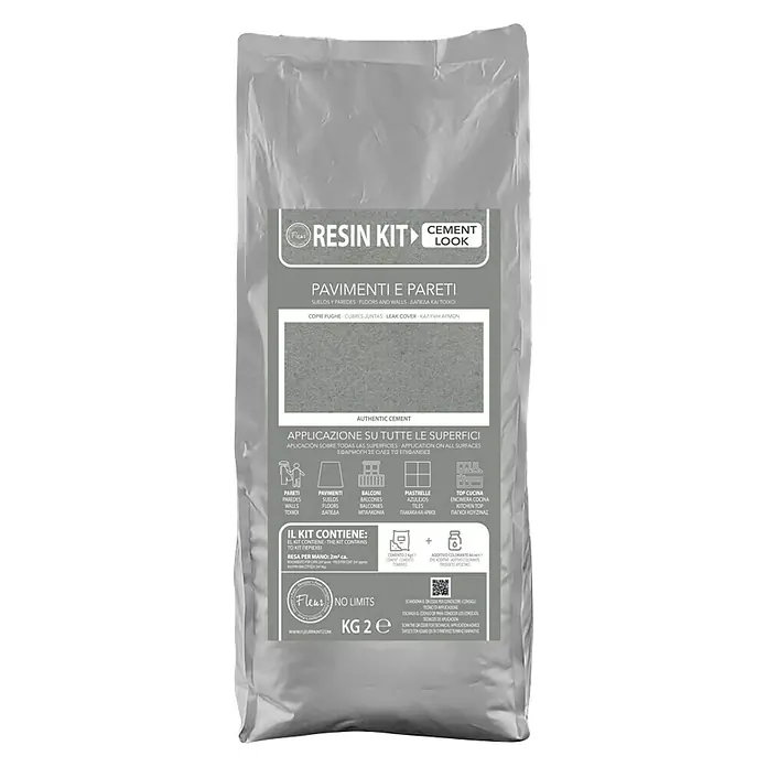 Fleur Kit Microcemento - Authent Cement, 2 kg - Imagen de un saco de Fleur Resin Kit Cement Look para suelos y paredes, incluyendo ejemplos de aplicación.