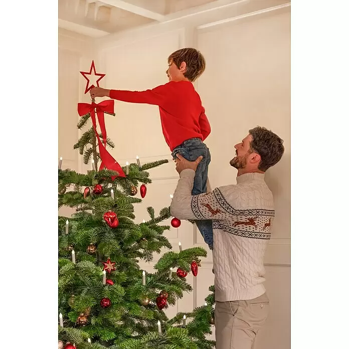 LED-Weihnachtskerzen - 110 mm, Elfenbein, Lichtfarbe: Warmweiß, Anzahl Leuchtmittel: 30 Stk., IP20 - Anwendungsbeispiel