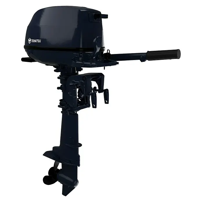 Tohatsu Außenbordmotor MFS 5 DSL - 3,7 kW, Pinnensteuerung, Langschaft, Seilzug, Propellernaben-Auspuff - Nahaufnahme eines Tohatsu Außenbordmotors, ideal für kleine Boote. Robust und zuverlässig für entspannte Fahrten auf dem Wasser.