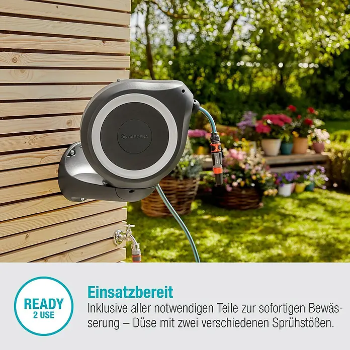 Gardena Wand-Schlauchbox RollUp S - Schlauchlänge: 15 m - Wand-Schlauchbox von Gardena, sofort einsatzbereit für die Bewässerung. Düse mit zwei Sprühstößen inklusive.