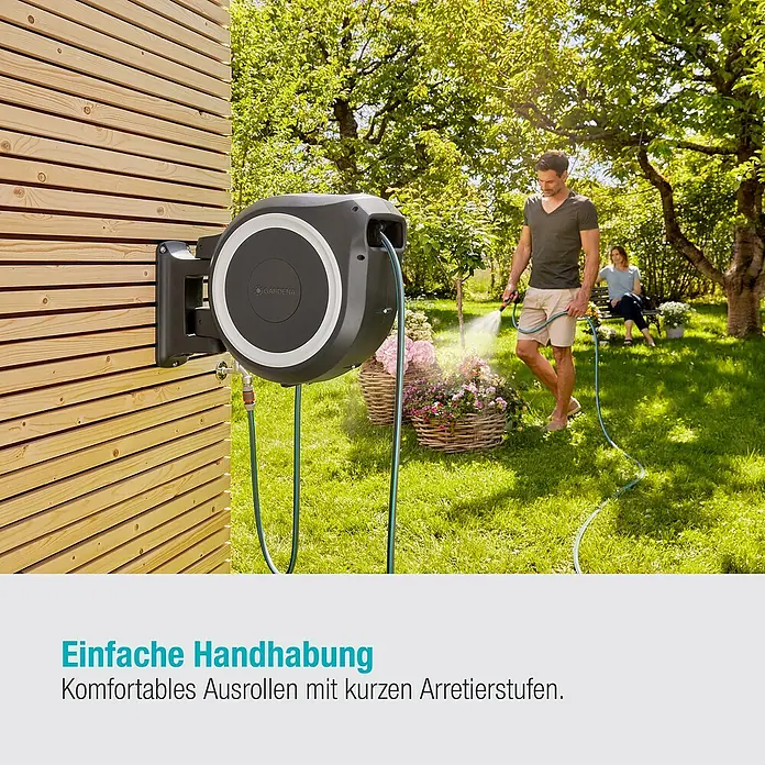 Gardena Wand-Schlauchbox RollUp XL - Schlauchlänge: 35 m - Flexibler Gartenschlauchaufroller zur einfachen Bewässerung. Bequemes Ausrollen mit kurzen Arretierstufen für mühelose Gartenarbeit.