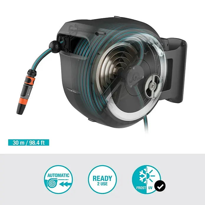 Gardena Wand-Schlauchbox RollUp L - Schlauchlänge: 30 m - Automatische Wand-Schlauchbox von Gardena: Praktische Schlauchaufbewahrung für den Garten, inklusive Schlauch und Spritze.
