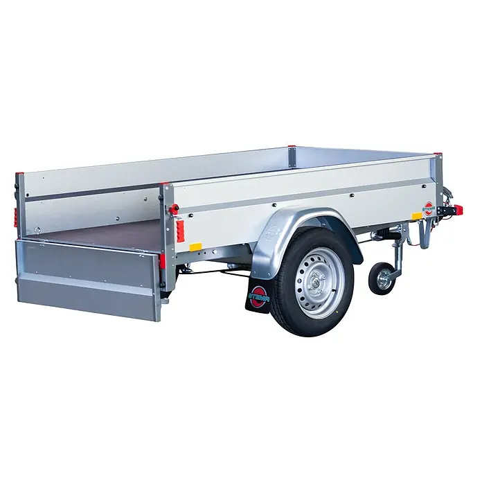 Stema Anhänger Basic 1000 mit Abstellstützen u. Gitteraufsatz - Nutzlast: 768 kg, Gebremst - Hier ist ein Pkw-Anhänger mit Bordwandaufsatz von Stema, ideal für den Transport von Gütern. Praktisch und zuverlässig für jeden Bedarf.