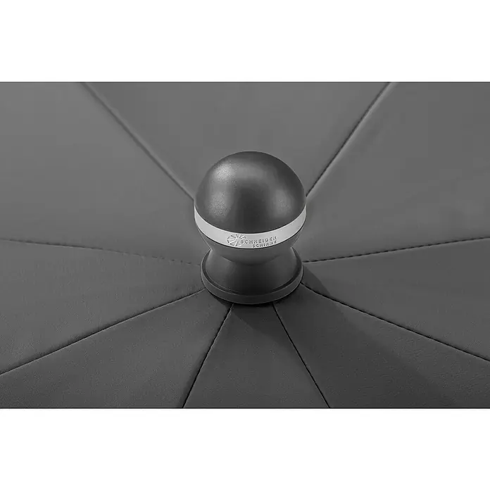 Schneider Classic Marktschirm rund Locarno - Anthrazit, Durchmesser Bespannung: 220 cm - Nahaufnahme eines Schneider Schirm, der die hochwertige Verarbeitung und das elegante Design des Produkts hervorhebt.