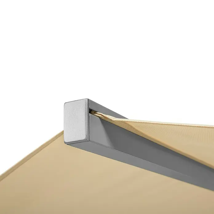 Schneider Classic Marktschirm rund Rooftop - Natur, Durchmesser Bespannung: 350 cm - Detailaufnahme einer Markise mit beigem Stoff und grauem Metallrahmen vor schwarzem Hintergrund. Hochwertiges Design für den Außenbereich.