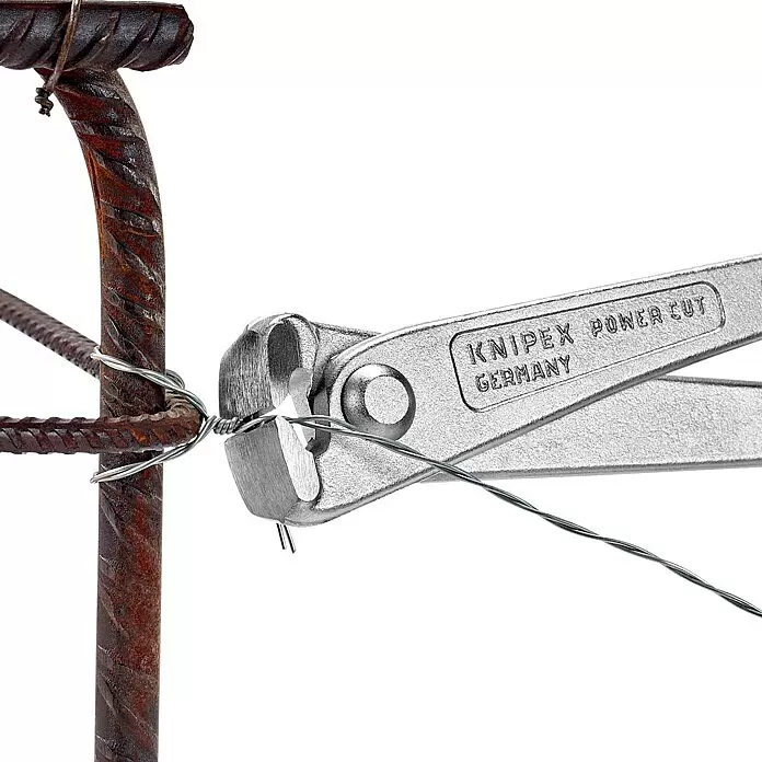 Knipex Kneifzange - Länge: 30 cm, Durchsteckgelenk - Anwendungsbeispiel