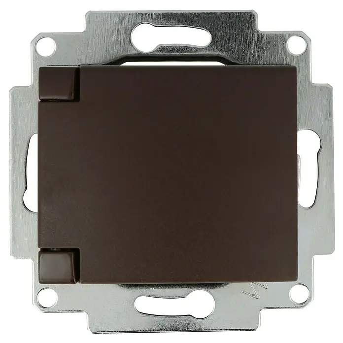 Voltomat DEA 100 Steckdose mit Klappdeckel - Braun, Kunststoff, Unterputzmontage - Nahaufnahme eines Kippschalters mit brauner Abdeckung und silberfarbener Metallhalterung auf schwarzem Hintergrund.