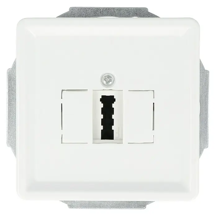 Voltomat BETA TAE-Telefondose - Ultraweiß, Glänzend, Unterputzmontage - Eine Nahaufnahme einer weißen Telefonanschlussdose mit einer schwarzen RJ45-Buchse, befestigt an einer Wand.