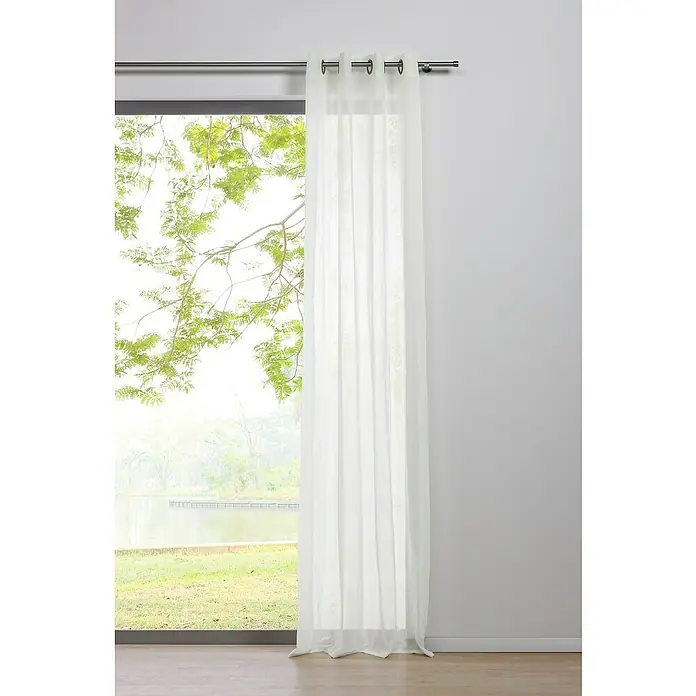 Ösenschal Transparent - B x H: 135 x 245 cm, 100 % Polyester, Weiß - Elegante weiße Gardine mit Ösenaufhängung, die sanftes Licht durchlässt und eine luftige Atmosphäre im Raum schafft.