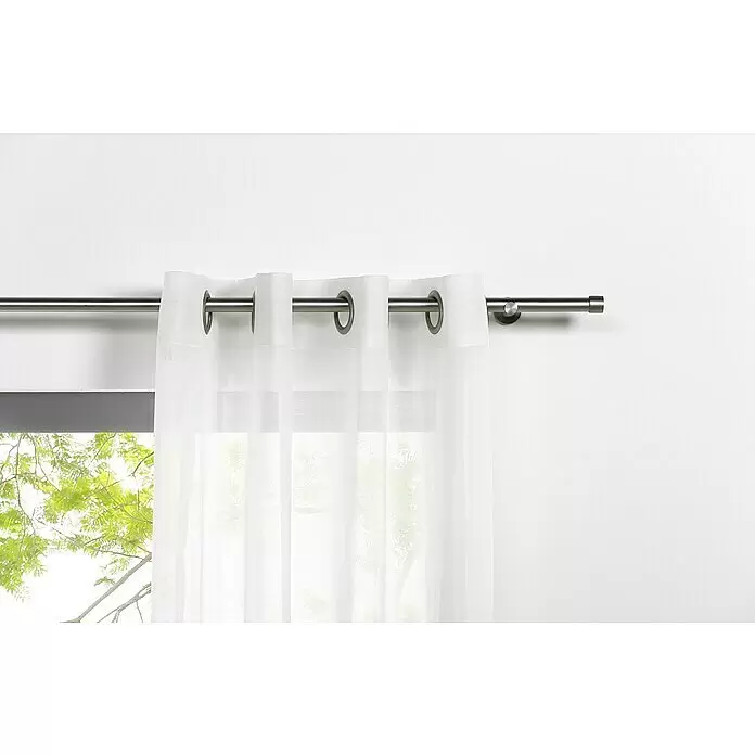 Ösenschal Transparent - B x H: 135 x 245 cm, 100 % Polyester, Weiß - Weißer transparenter Vorhang mit Metallösen an einer silbernen Gardinenstange, teilweise vor einem Fenster.