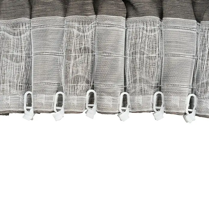 Schlaufenschal Soft - B x H: 135 x 245 cm, 100 % Polyester, Taupe - Detailaufnahme einer Gardine mit weißen Gardinenröllchen, die an einer schwarzen Stange befestigt ist. Das lichtdurchlässige Gewebe sorgt für eine angenehme Atmosphäre.