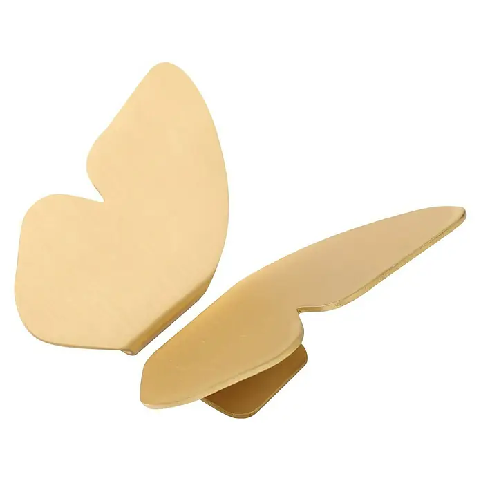 Kinder-MöbelknopfTyp Möbelgriff: Knopf, Sonstige, Sonstige - Elegante goldfarbene Schmetterlingsbrosche, ein schickes Accessoire, das jedem Outfit einen Hauch von Glamour verleiht.