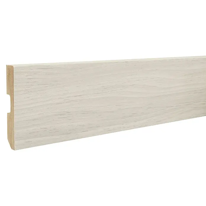 LOGOCLIC Rodapié Nogal Sintra - 220 cm x 15 mm x 80 mm, MDF - Detalle de un zócalo de madera blanca con veta, ideal para interiores modernos. Perfecto para un acabado elegante en los pisos.