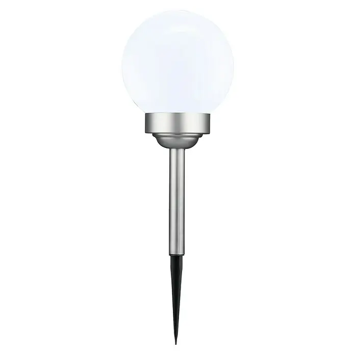 BAUHAUS Solar-Dekoleuchte Fara - Durchmesser: 15 cm, Höhe: 47,5 cm, LED - Gartenleuchte mit kugelförmigem Lampenschirm und Erdspieß. Die Lampe hat einen silberfarbenen Körper und einen weißen Lampenschirm.