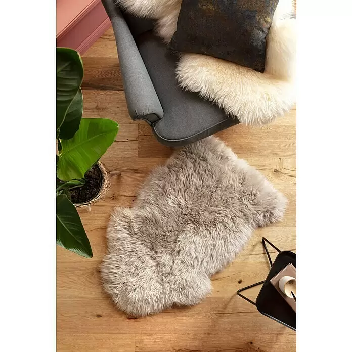 Lammfell - Beige, Länge: 90 cm, 100 % Echtfell - Stimmungsaufnahme