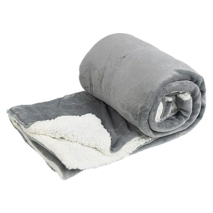 Manta para sofá Sherpa - 130 x 160 cm, Gris - Manta gris enrollada de felpa con forro Sherpa blanco, ideal para momentos acogedores.