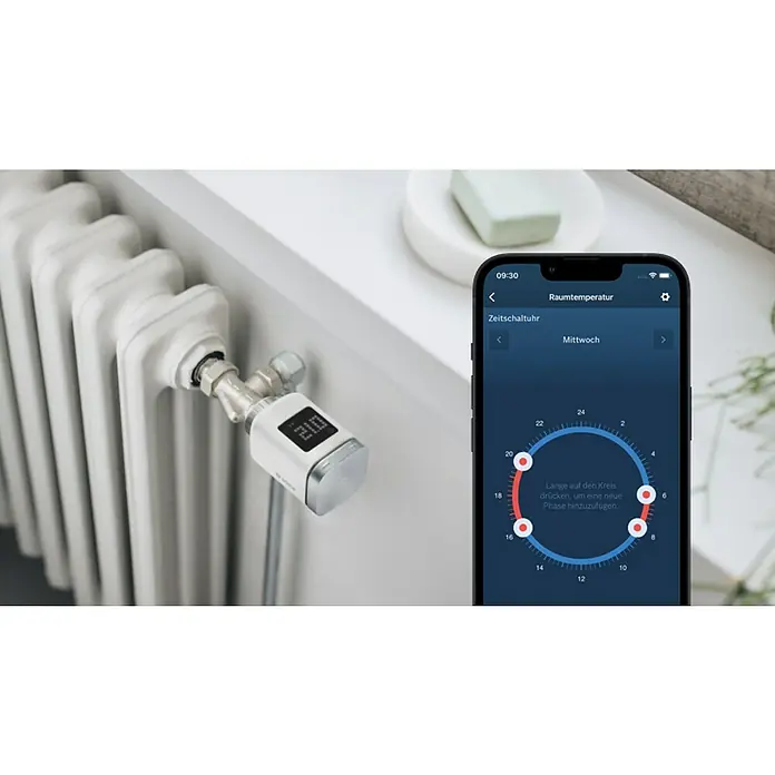 Bosch Smart Home Heizkörper-Thermostat II - M30 x 1,5 mm - Intelligenter Heizkörperthermostat mit digitaler Anzeige, verbunden mit einer App zur Temperaturregelung.