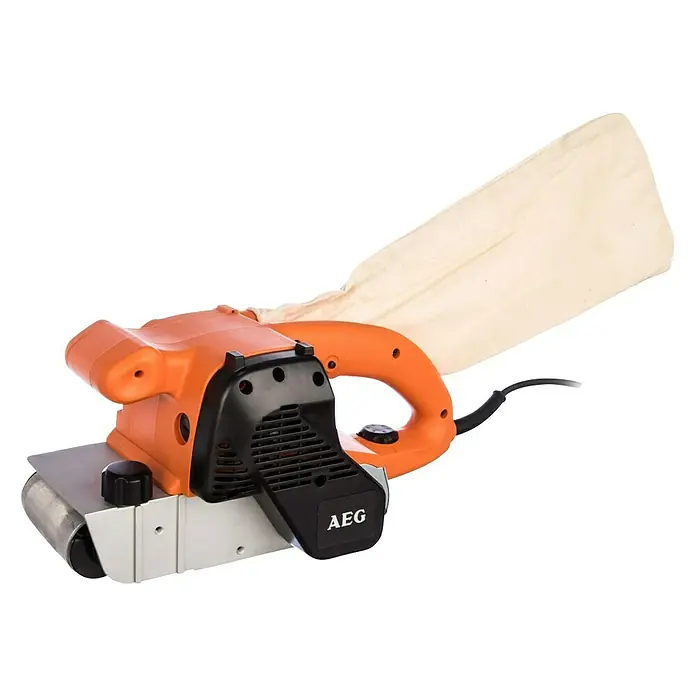 AEG Powertools Elektro-Bandschleifmaschine BBSE 1100 - 1.100 W, Bandgeschwindigkeit: 230 m/min - 400 m/min - AEG Bandschleifer in Orange und Schwarz mit Staubbeutel. Ideal für Holzbearbeitungs- und Schleifarbeiten mit präzisem und schnellem Materialabtrag.